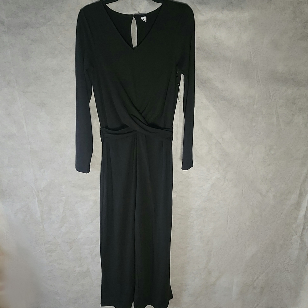 Old Navy Wide Leg Black Jumpsuit Tall Length Flattering Front Knit Twist Detail